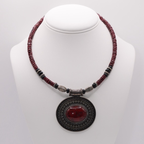 Premier Designs Jewelry - Premier Design Statement Necklace